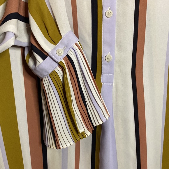 Ann Taylor Striped Blouse - Picture 3 of 9